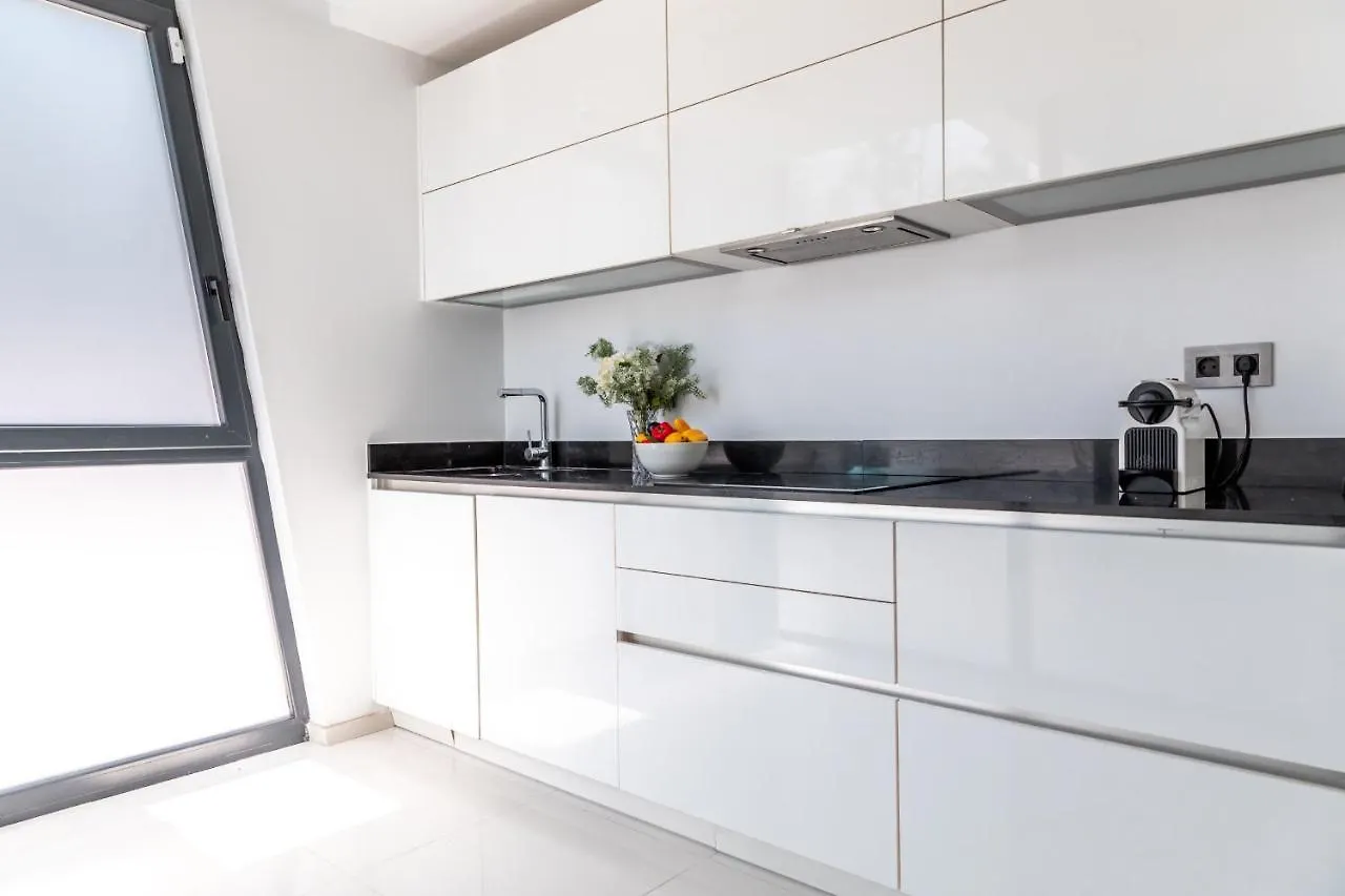 All About Villa Azur Marbella