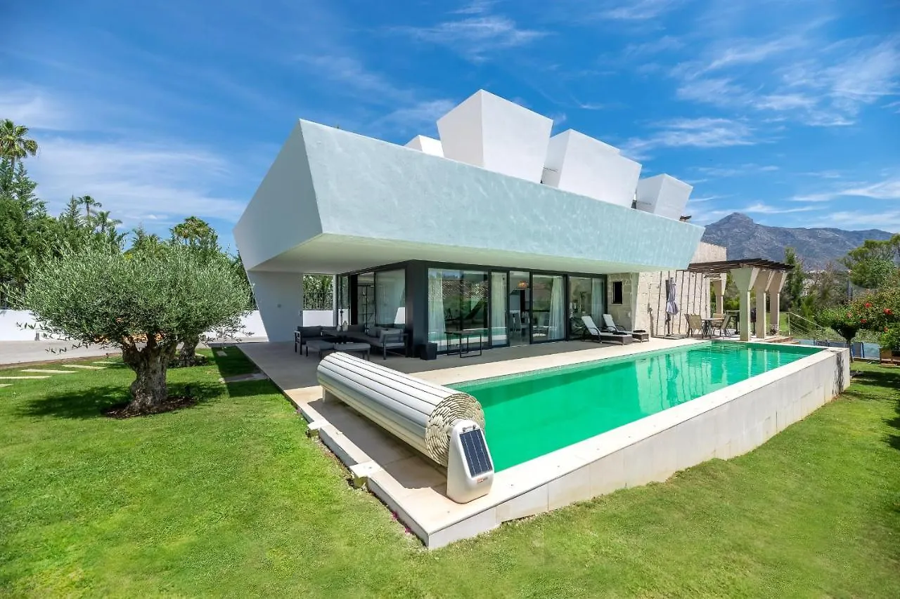 All About Villa Azur Marbella