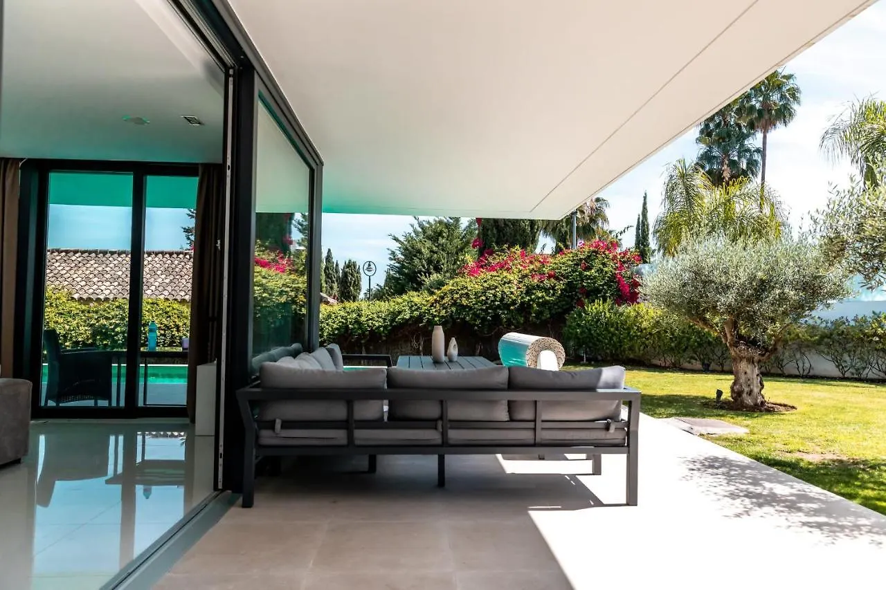 All About Villa Azur Marbella