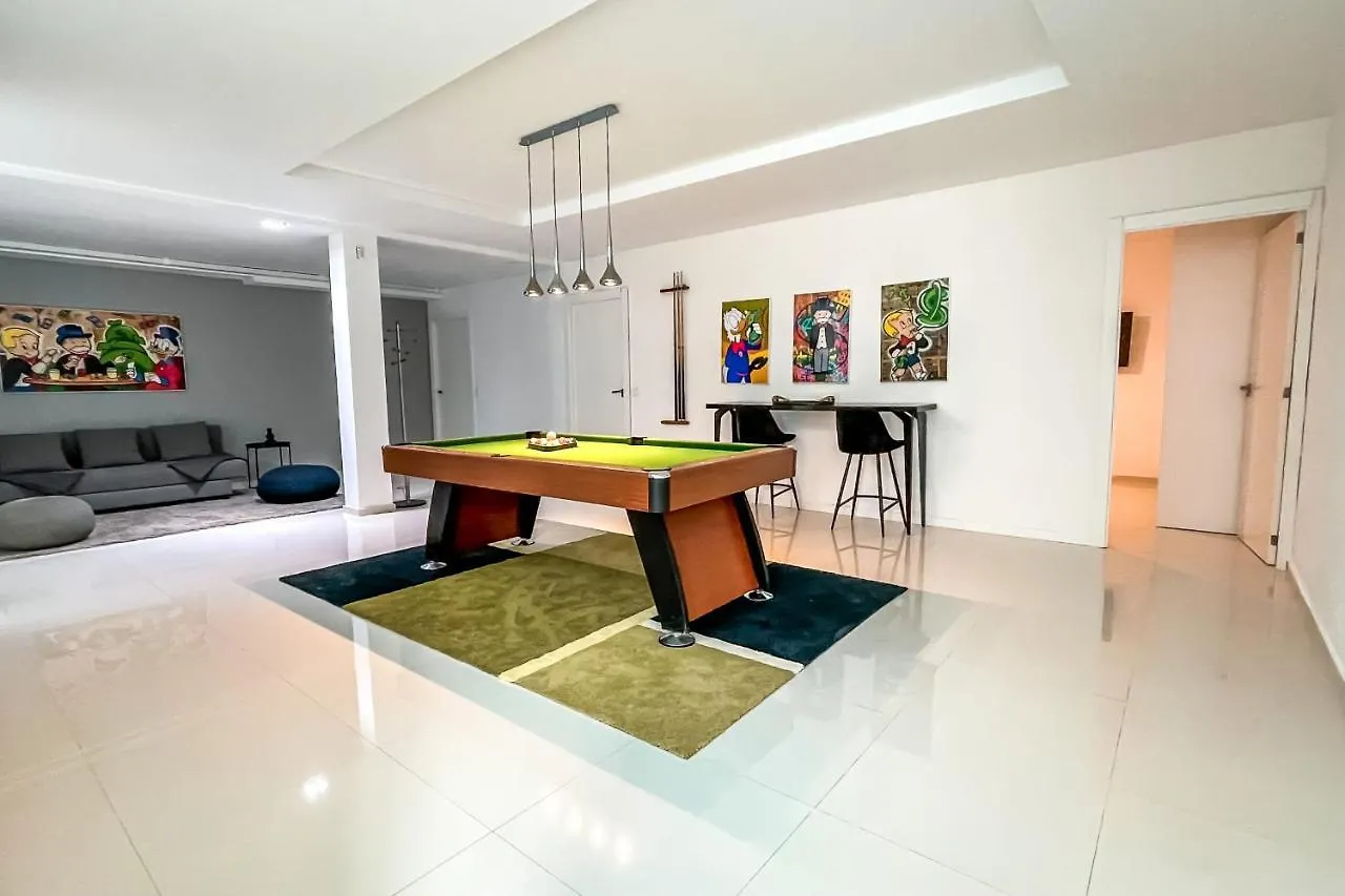 All About Villa Azur Marbella 0*,  Spain